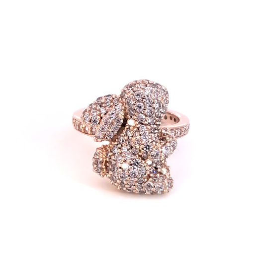 Cocktail Ring with Round Cut Diamond with Rabbit