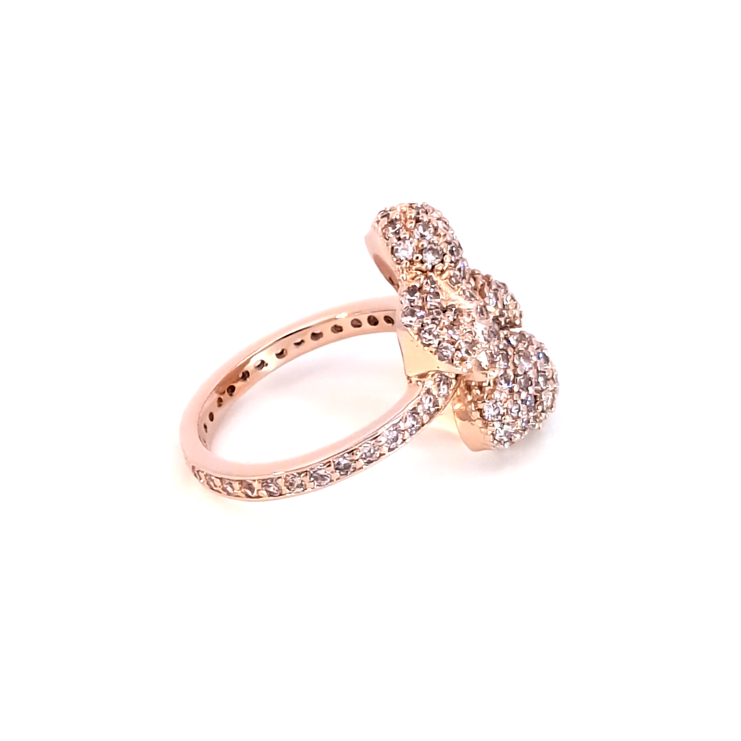 Cocktail Ring with Round Cut Diamond with Rabbit