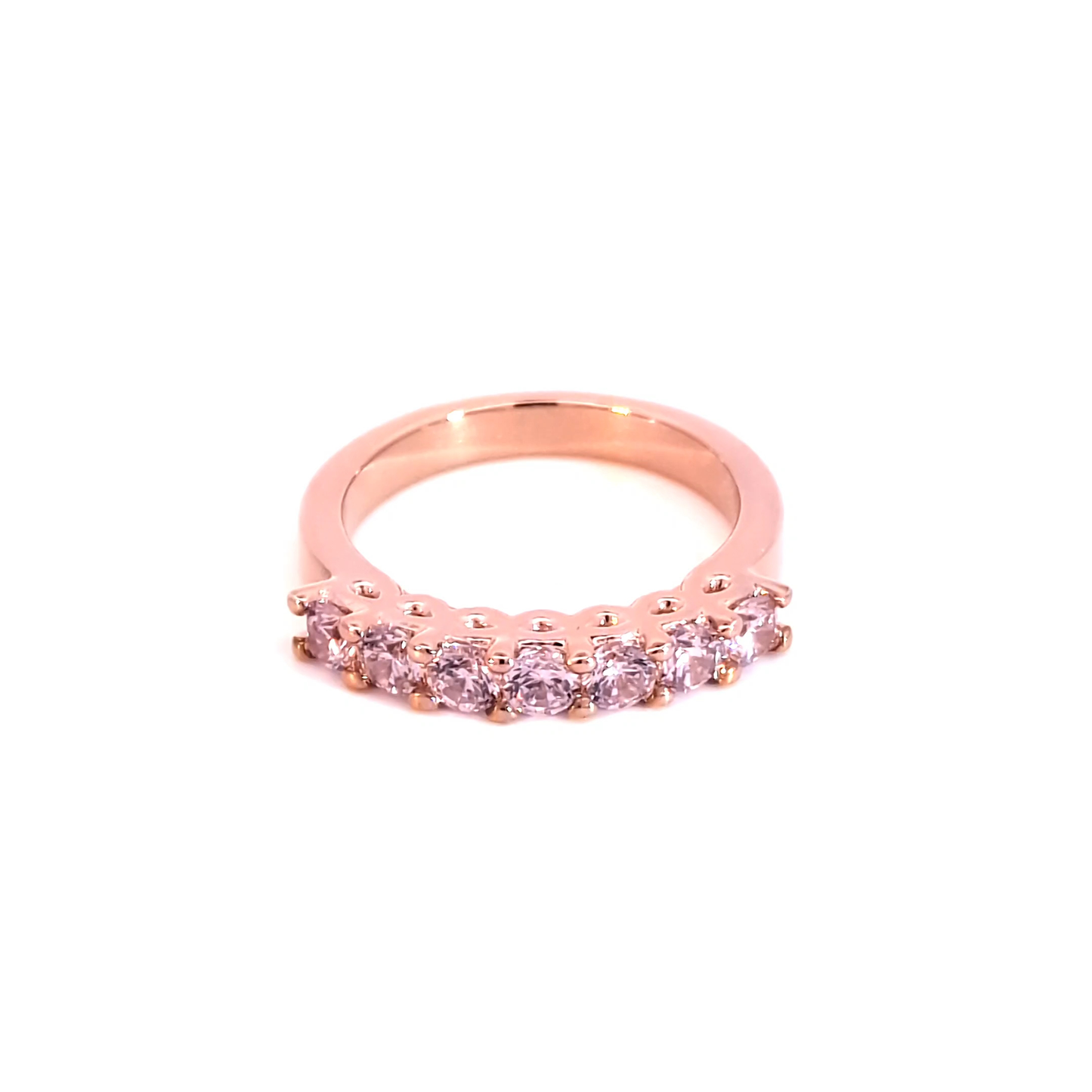 Rose Gold Ring with Round Brilliant Rose Quartz Gemstones