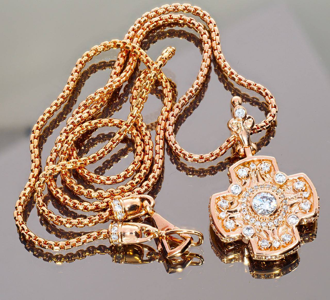 Chained Pendant Reddish Gold-plated Pendant with Chain